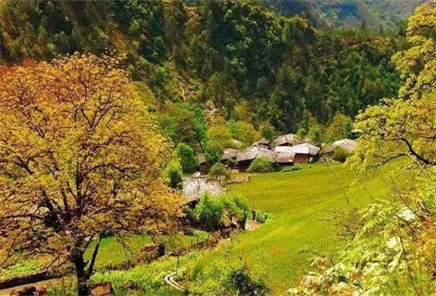 怒江旅游：怒江古鎮(zhèn)、古村的秋色分享